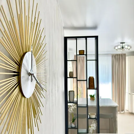 Aqua Vista Odyssey 3 Lux Cu Si Piscina Interioara Incalzita 30 Grade Apartman *