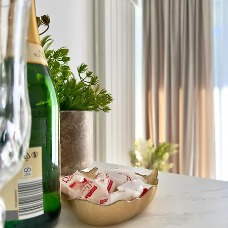 Aqua Vista Odyssey 3 Lux Cu Si Piscina Interioara Incalzita 30 Grade Năvodari