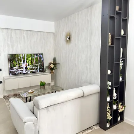 Aqua Vista Odyssey 3 Lux Cu Si Piscina Interioara Incalzita 30 Grade Apartman *