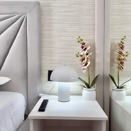Apartment Aqua Vista Odyssey 3 Ultra Lux Cu Mare Si Piscina Interioara Facilitati Incluse Năvodari