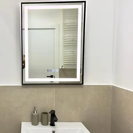 Aqua Vista Odyssey 3 Lux Cu Si Piscina Interioara Incalzita 30 Grade Apartman *