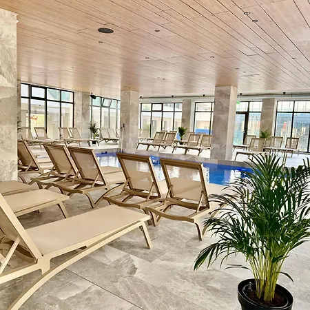 Aqua Vista Odyssey 3 Ultra Lux Cu Mare Si Piscina Interioara Facilitati Incluse Năvodari